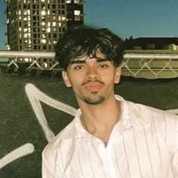 profile pic of faraaz khan